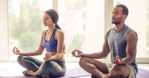 7 raisons pour lesquelles Trauma-informed Yoga est parfait pour les timides et les HSP